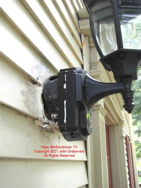 electrical box for exterior light fixture with conduit|outside light fixture outlet box.